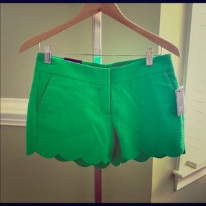 NWT Crown and Ivy shorts size 2